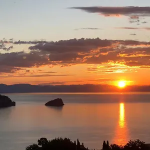 https://azzurra-apartment.hotelitalianriviera.com