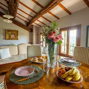 Antica Rinaldo Apartment